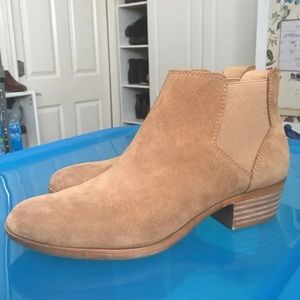 Lucky Brand booties
